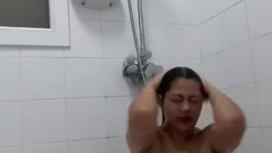 Live Mandi Cewek Montok Toge