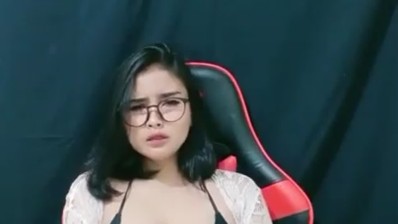 Kigkin Bling2 Cantik Tobrut Tanpa Topeng