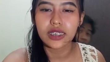 Nalyas Terbaru Goyang Di Atas