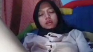 Nina Asanti Ngocok Memek Ukhty Sange-an 2