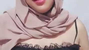 Bokep Jilbab Ameena Hijaber Tobrut Ngondoy Endignya Bugil Show Dream