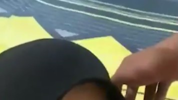 Sepongan Nikmat Pacar Jilbab Crot di Mulutnya